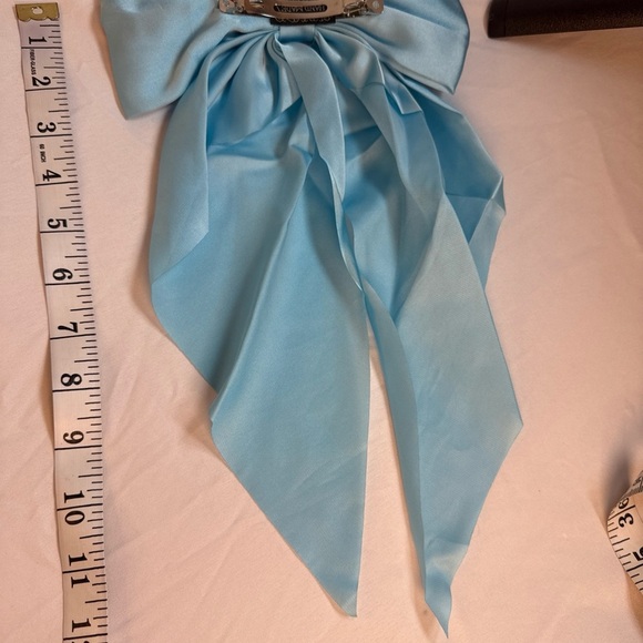 Elegant Blue Hair Bow Light Blue With Barrette - Picture 4 of 7
